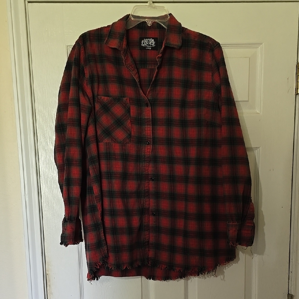 One 24 Rags Red and Black Plaid Button-Up Shirt - Size Large